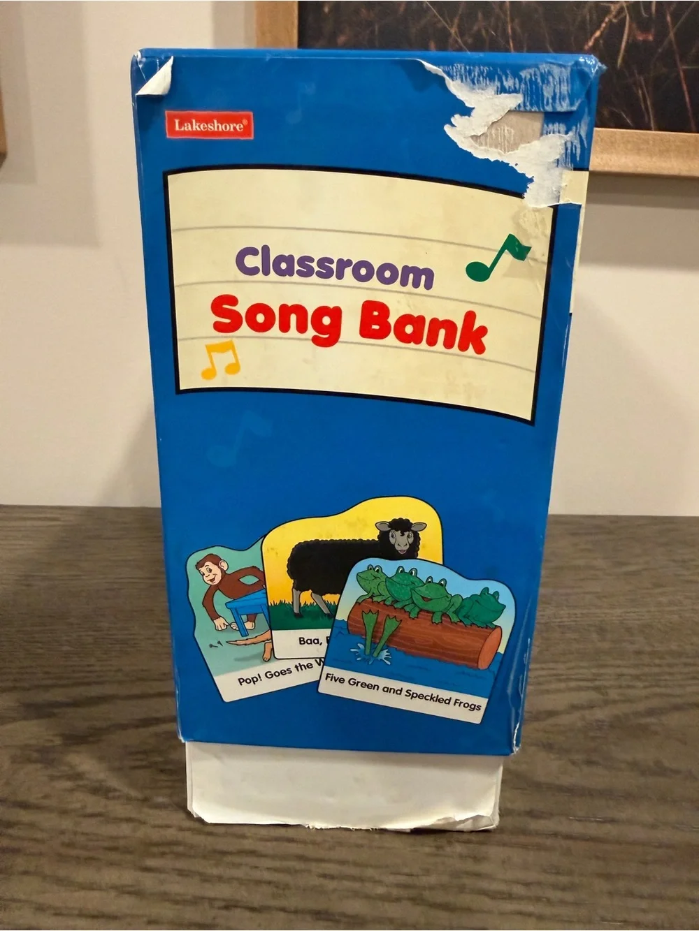 Lakeshore Classroom Song Bank RR633 – 40 Song Cards + Stand